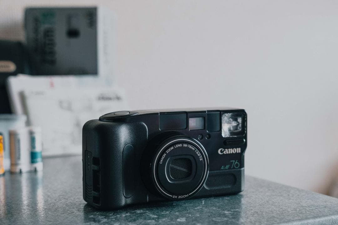 届いて5分で撮影できる！Canon Ab Zoom76 フィルムカメラセット♪