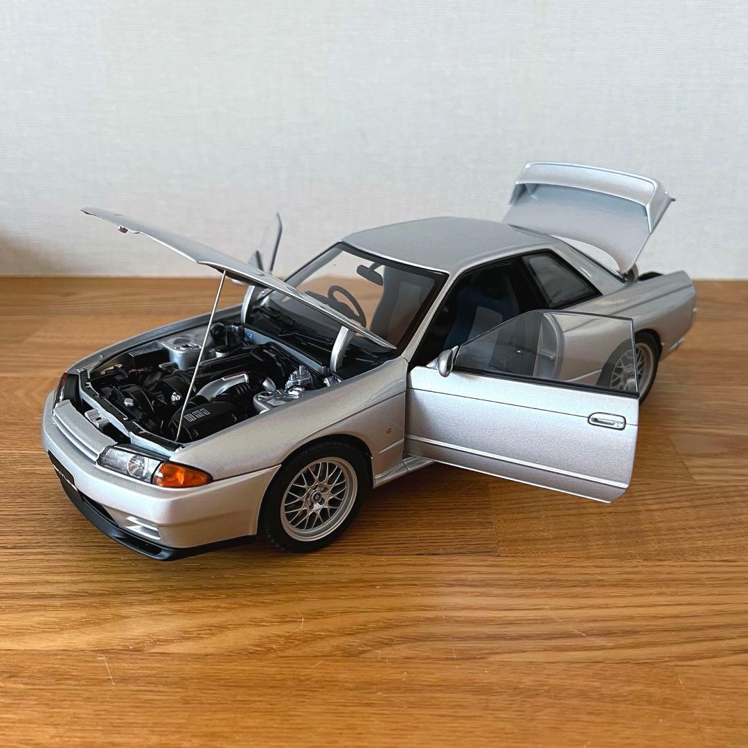 【ミニカー】オートアート1/18 日産スカイラインGT-R V-SPECⅡ