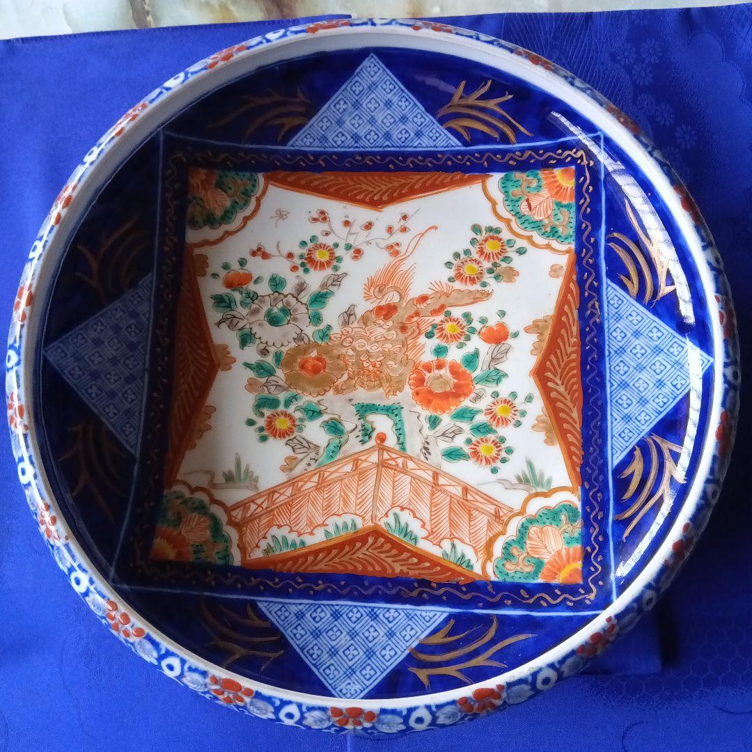 古伊万里唐獅子花の図柄鉢