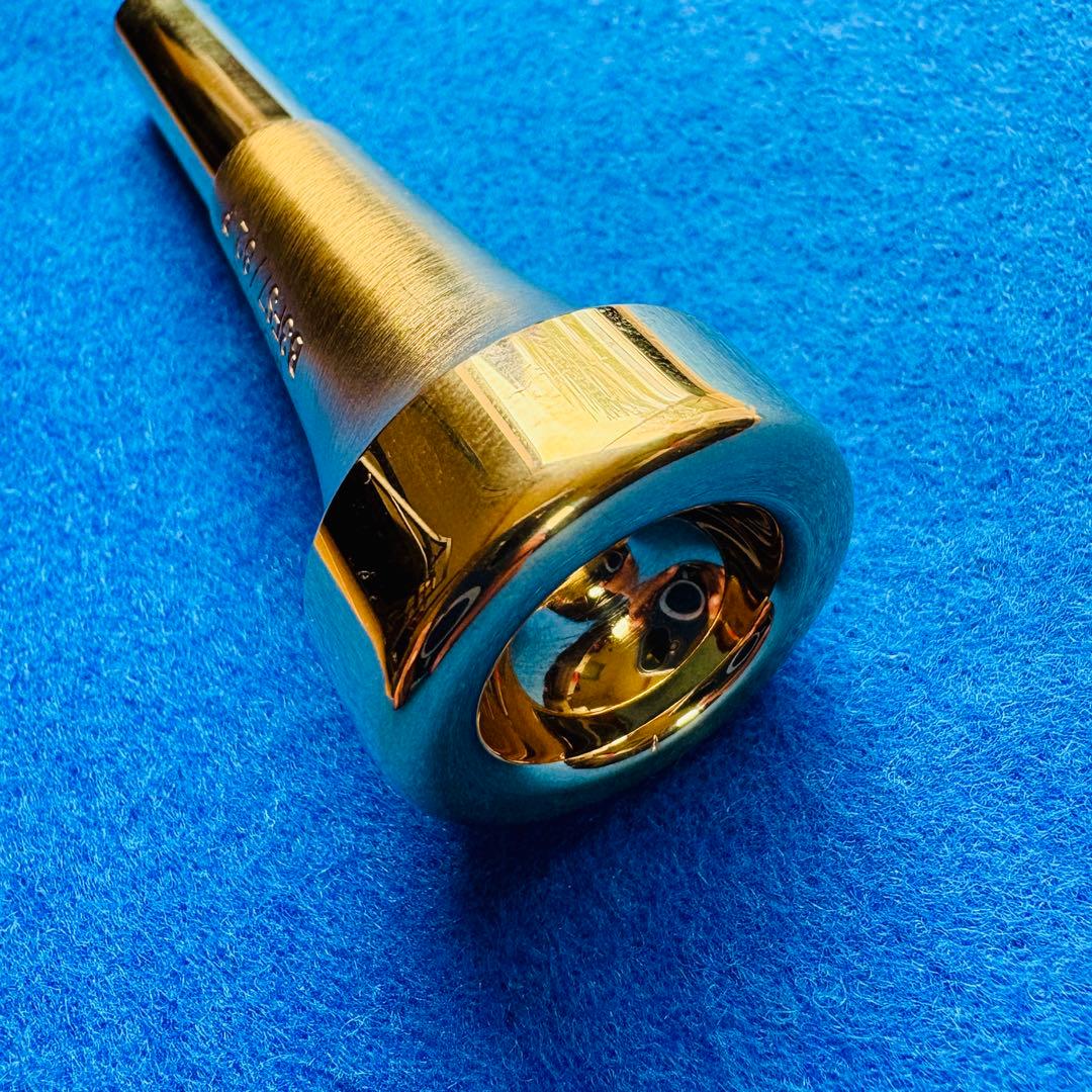 アダム ラッパ MONETTE B3FS7 / 82 P