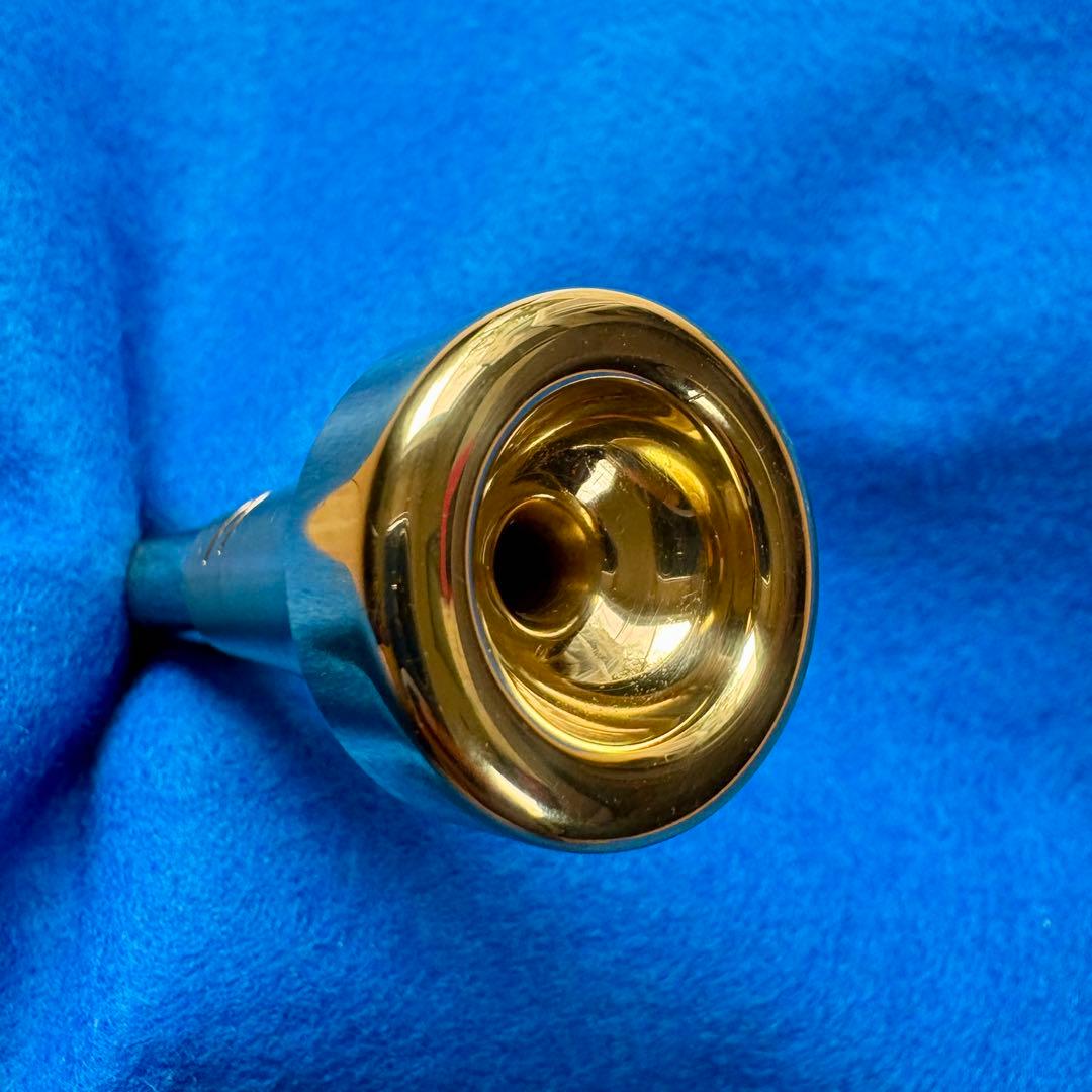 アダム ラッパ MONETTE B3FS7 / 82 P