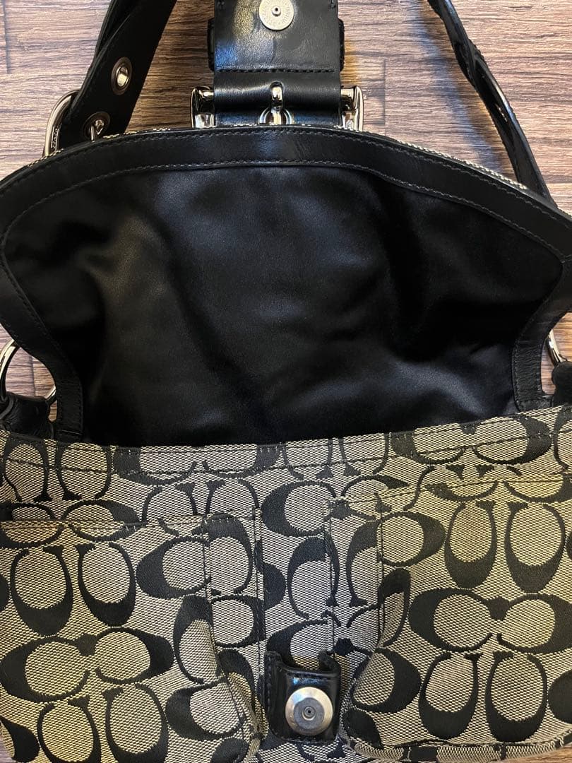 美品　コーチ ワンショルダー ショルダーバッグ ソーホー シグネチャー ブラック