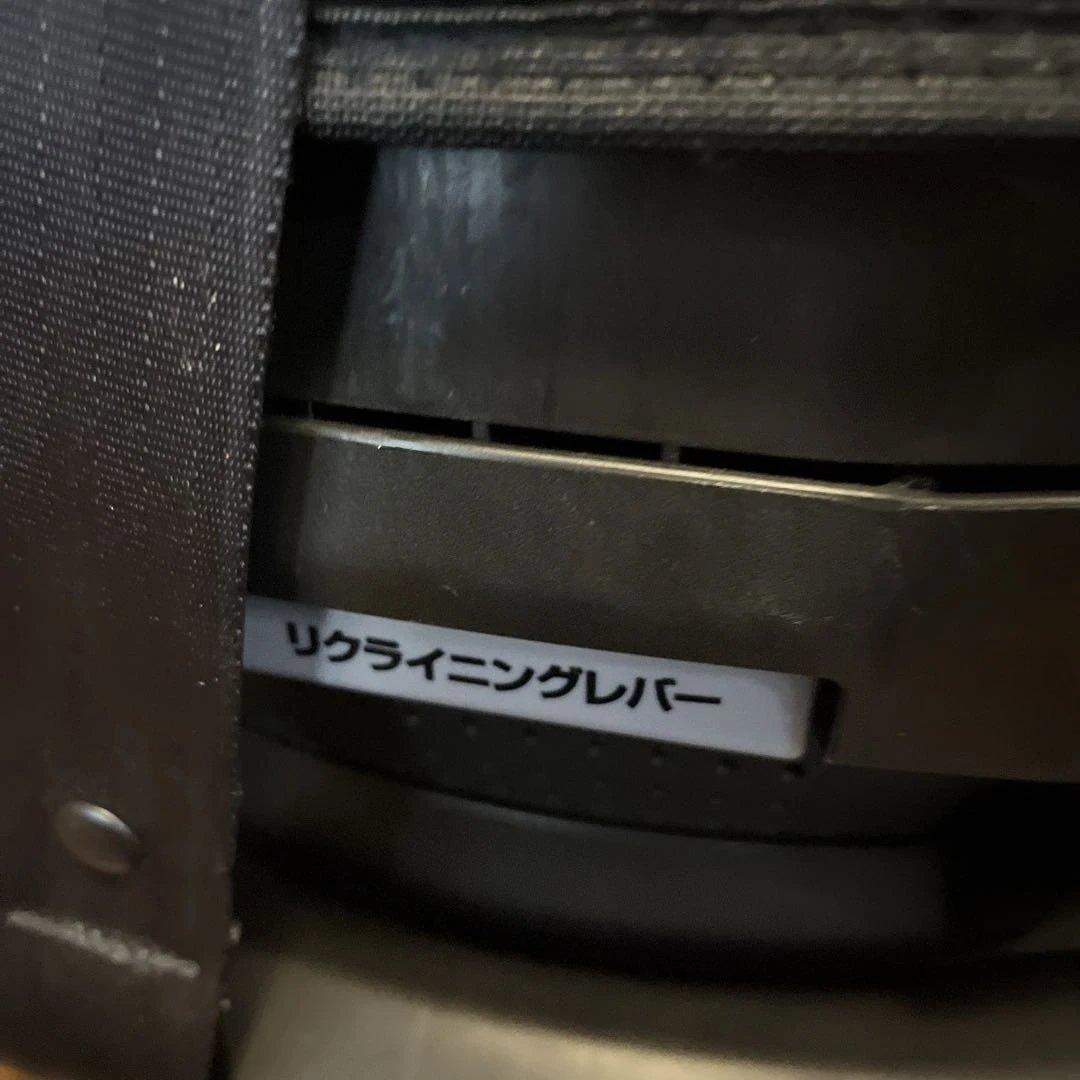 お値下げ中　クルリラビッテ プロテクト(アカチャンホンポ限定) チャイルドシート