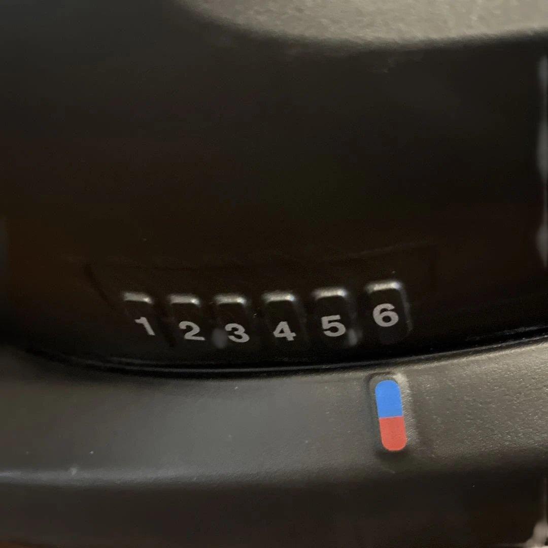 お値下げ中　クルリラビッテ プロテクト(アカチャンホンポ限定) チャイルドシート