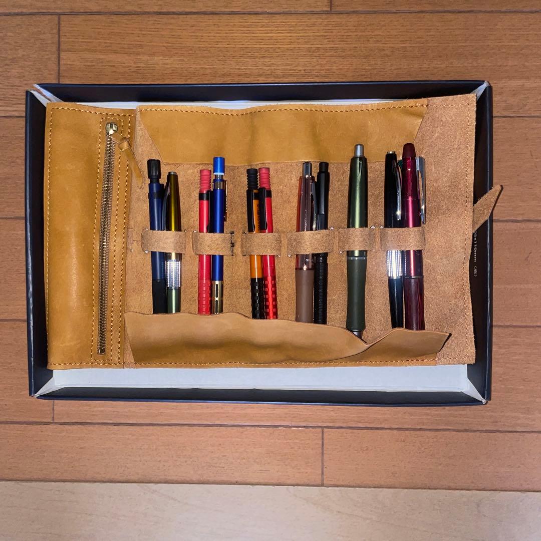 ペン11本とロール筆箱まとめ売り オレンズネロ・プロユース171
