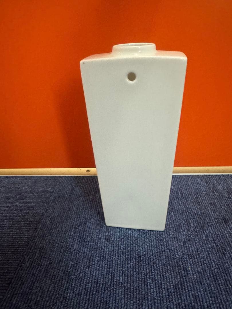 2014 深川製磁　染錦菊　壁掛け　花瓶