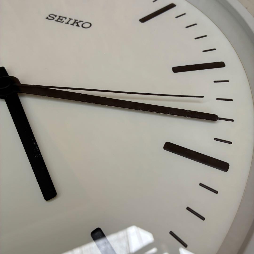 0636 SEIKO KX308W 電波時計　アルミボディ