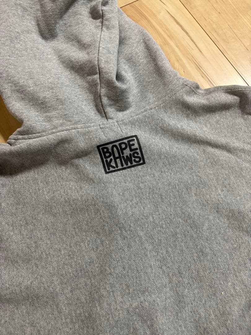 【NIGO期・コラボ】エイプ×KAWS　スウェット パーカー　マイロ プリント