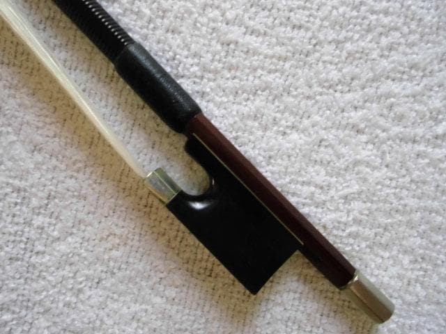 ノーパリジャンアイ・バイオリン弓・ヴァイオリン