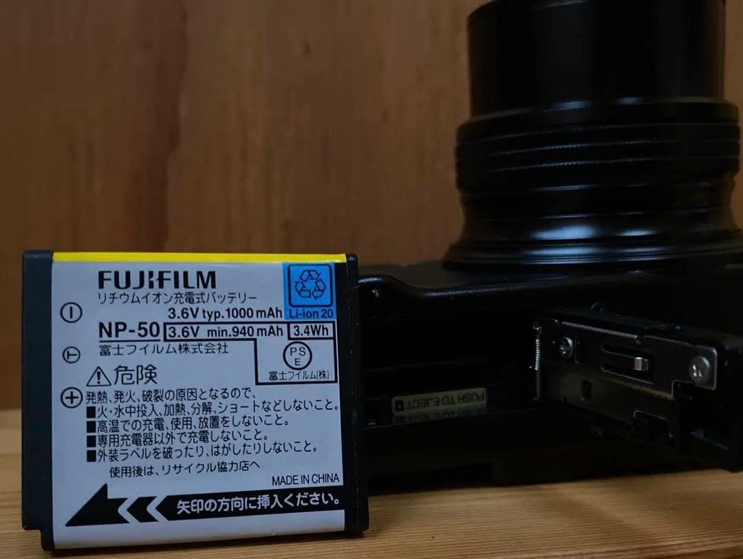 【さわ】フジフィルム　X10