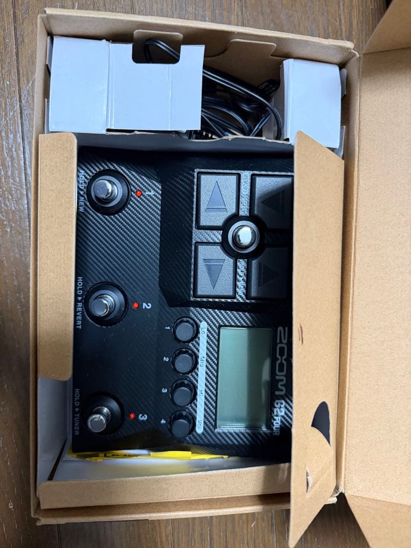 Zoom G2 FOUR ギターエフェクター