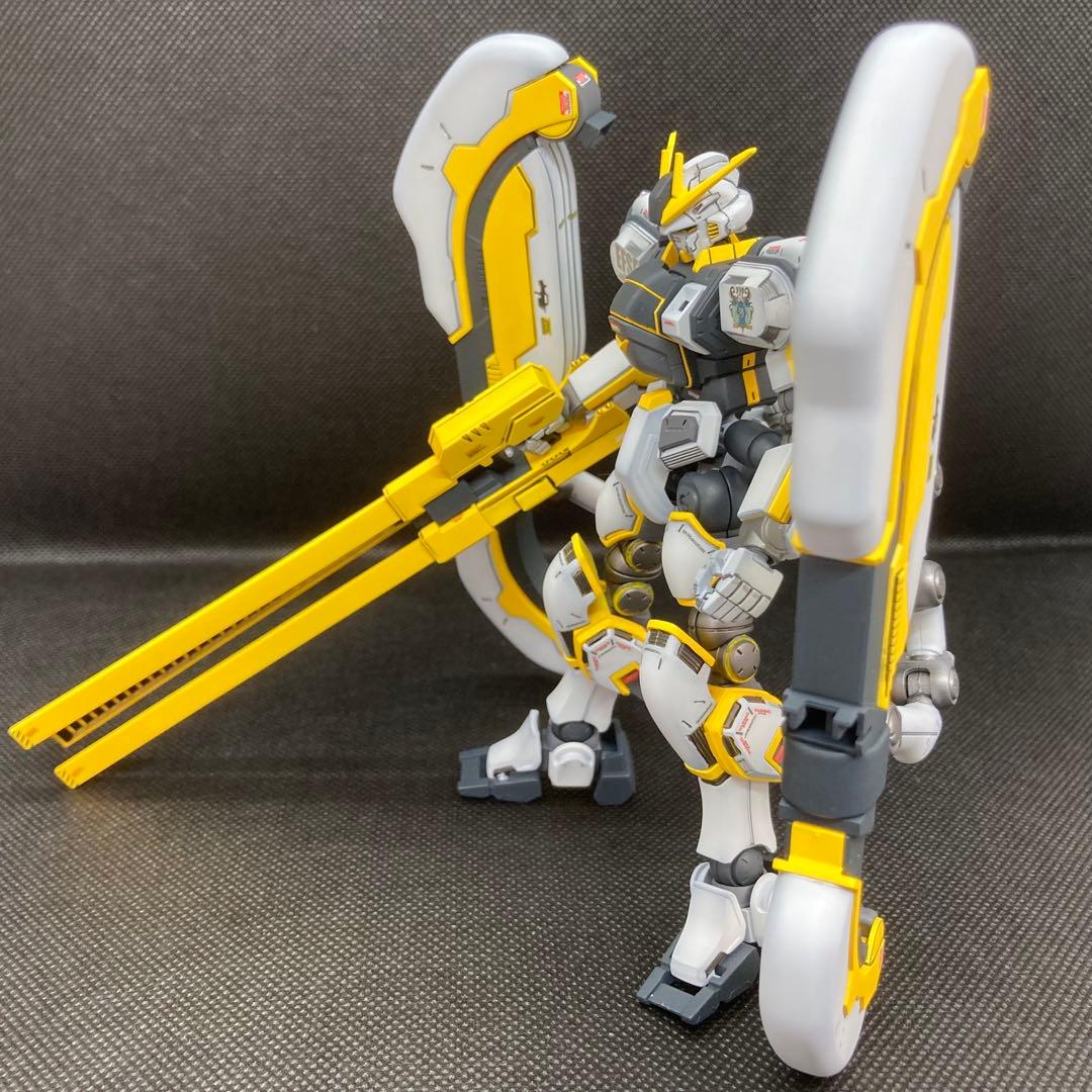 ガンプラHG1/144 アトラスガンダム全塗装完成品