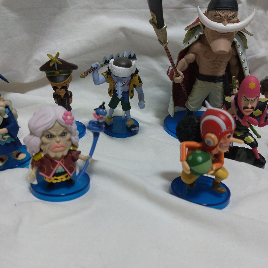 まとめ売りワーコレ フィギュア22体白ひげMEGA.コビー.青キジ.モンブラン等