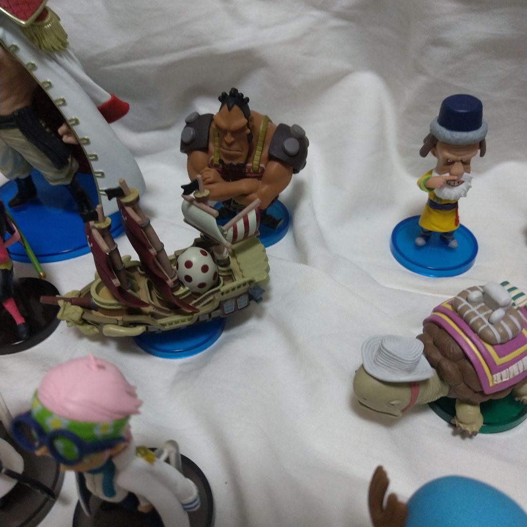 まとめ売りワーコレ フィギュア22体白ひげMEGA.コビー.青キジ.モンブラン等