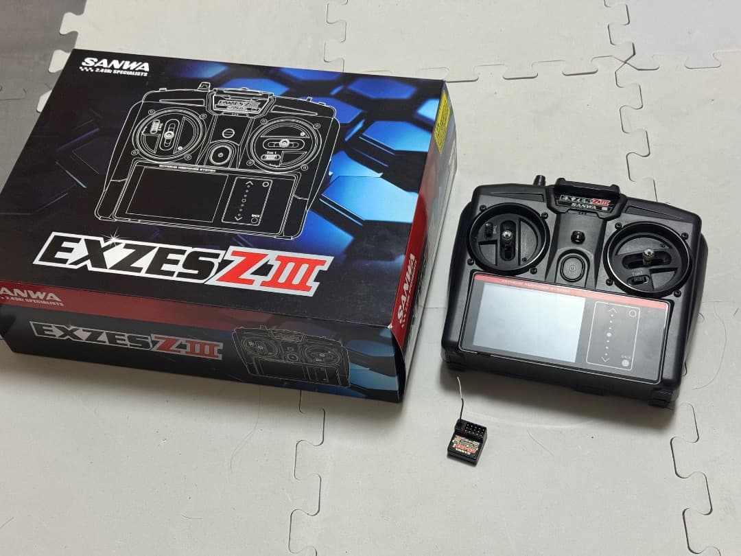 SANWA EXZES Z III ラジコン送信機　オプション・アルミケース付き