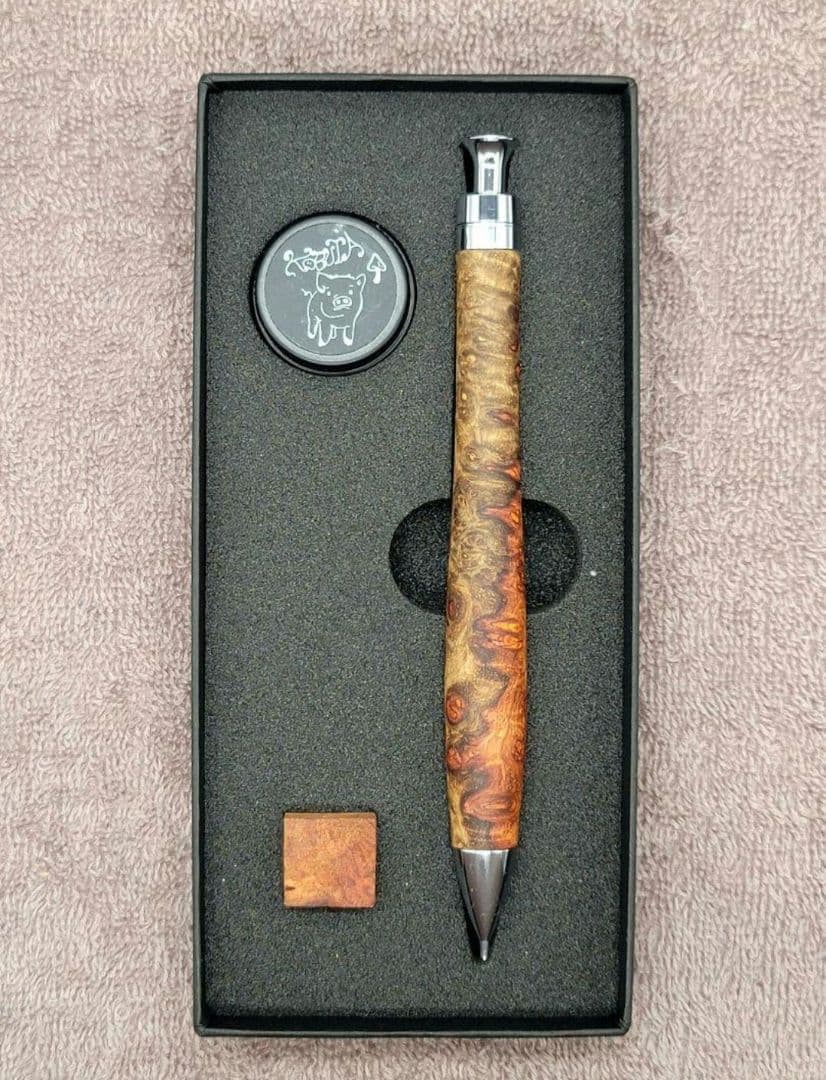 美品 こぶた工房　極上花梨瘤紅白　シャープペンシル0.5ミリ