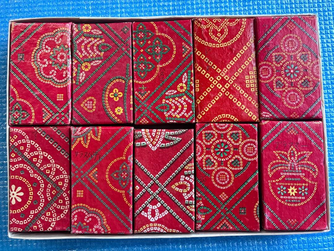 ヒンドゥー教の像　ビシュヌ　ハヌマーン　ドルガ　クリシュナ　ブラフマー