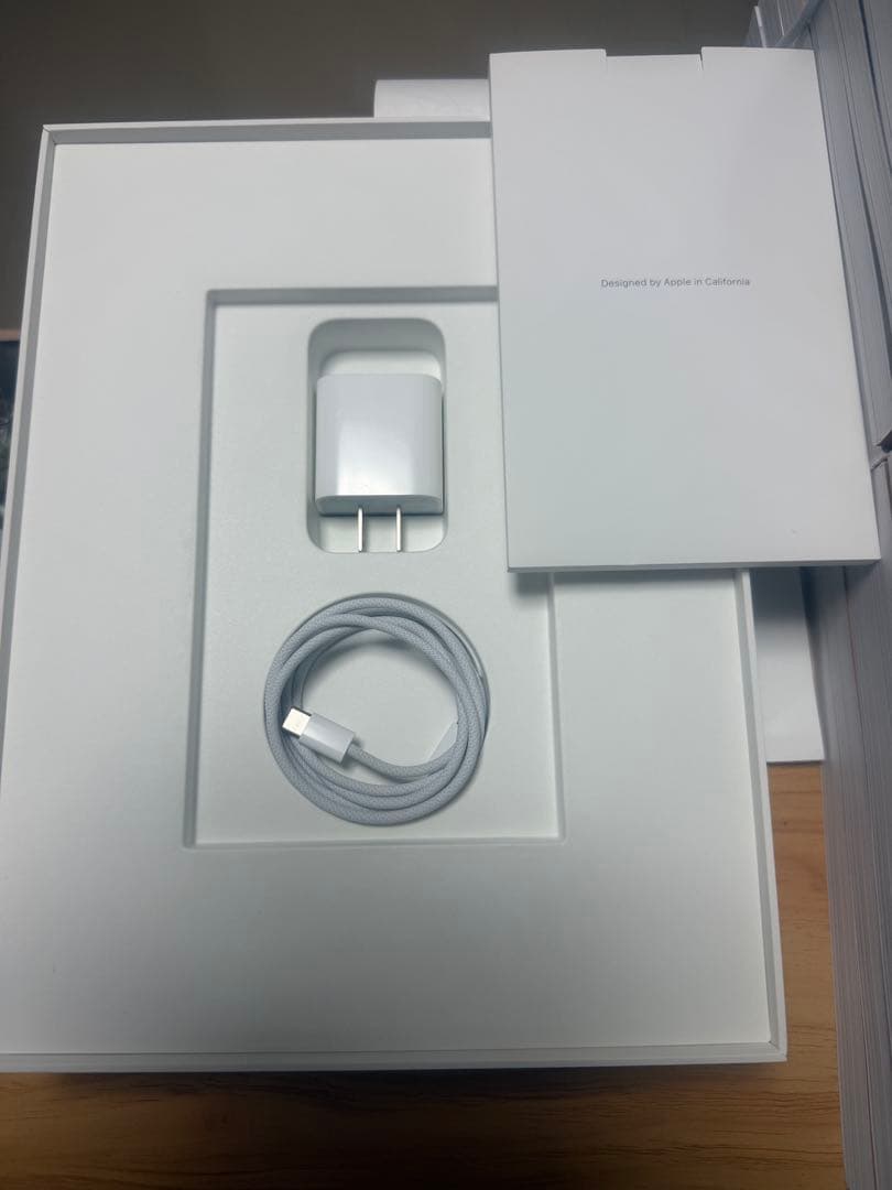 iPad Pro 13インチM4 Wi-FiモデルMagicKeyboard