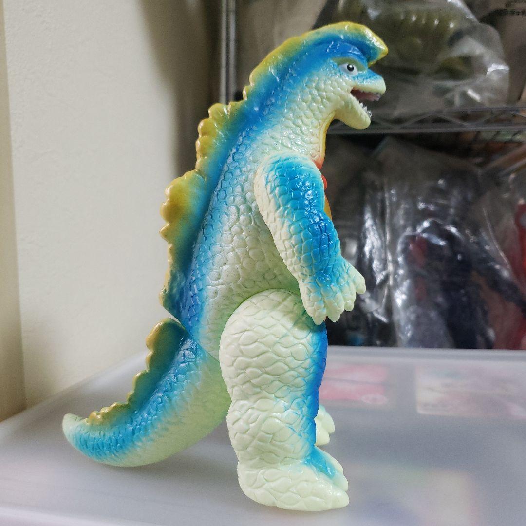 バンダイ　ブルマァク　ソフビ　ウルトラマン　怪獣レアカラー　ゴーストロン