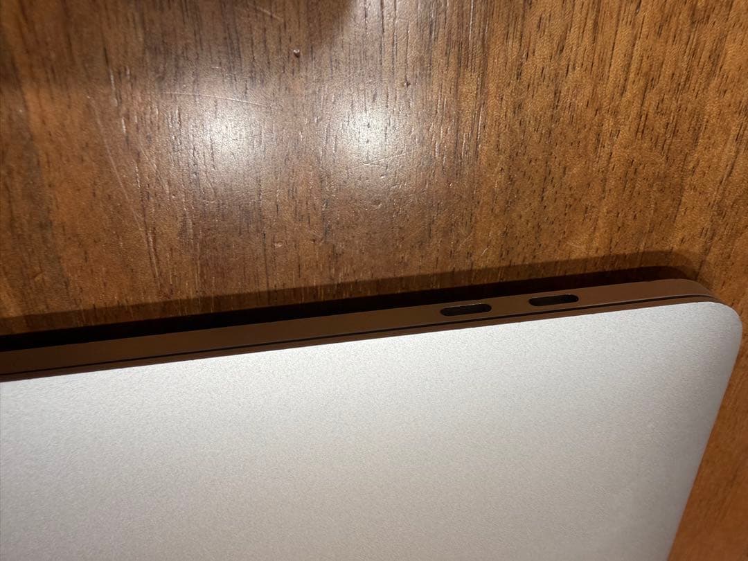 MacBook Pro2019 13インチ 16GB /512GBシルバー箱付き