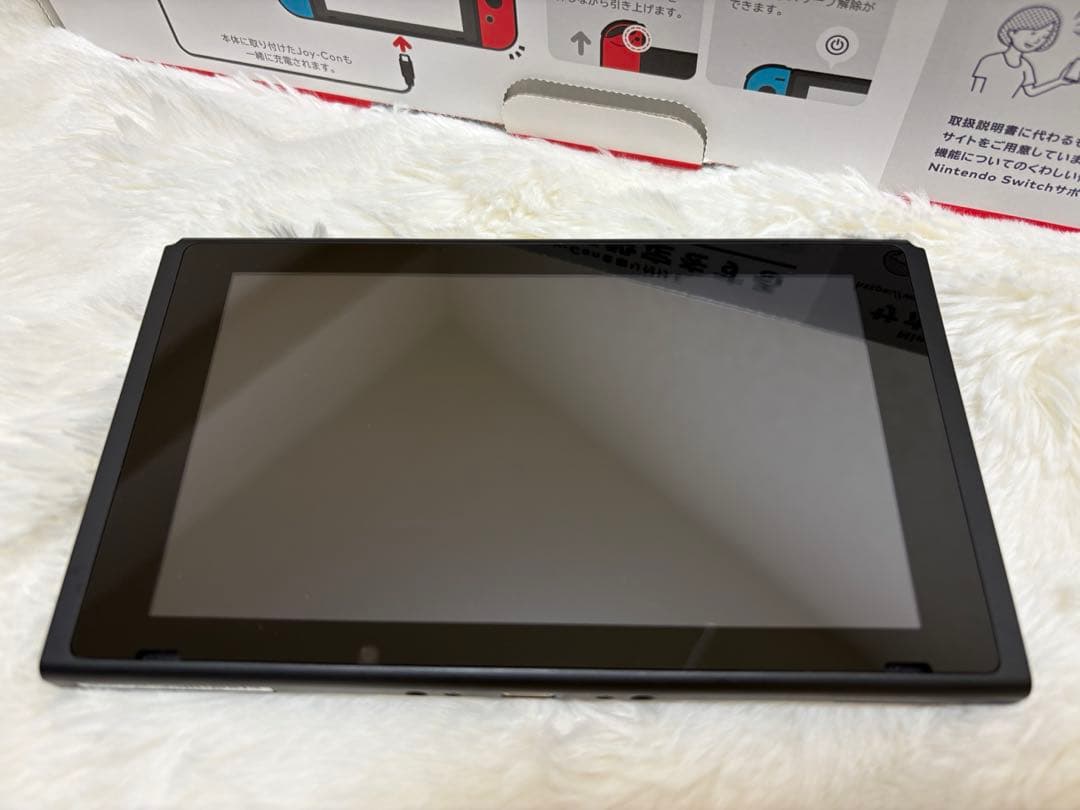 世*A様 Nintendo Switch 本体