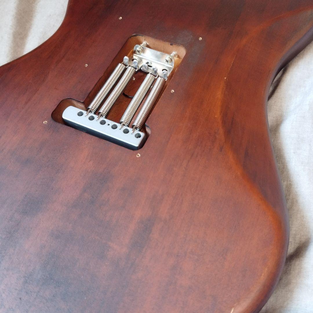 AXL guitars AZ820 6弦周りヘッド割れ修理　アルニコP90