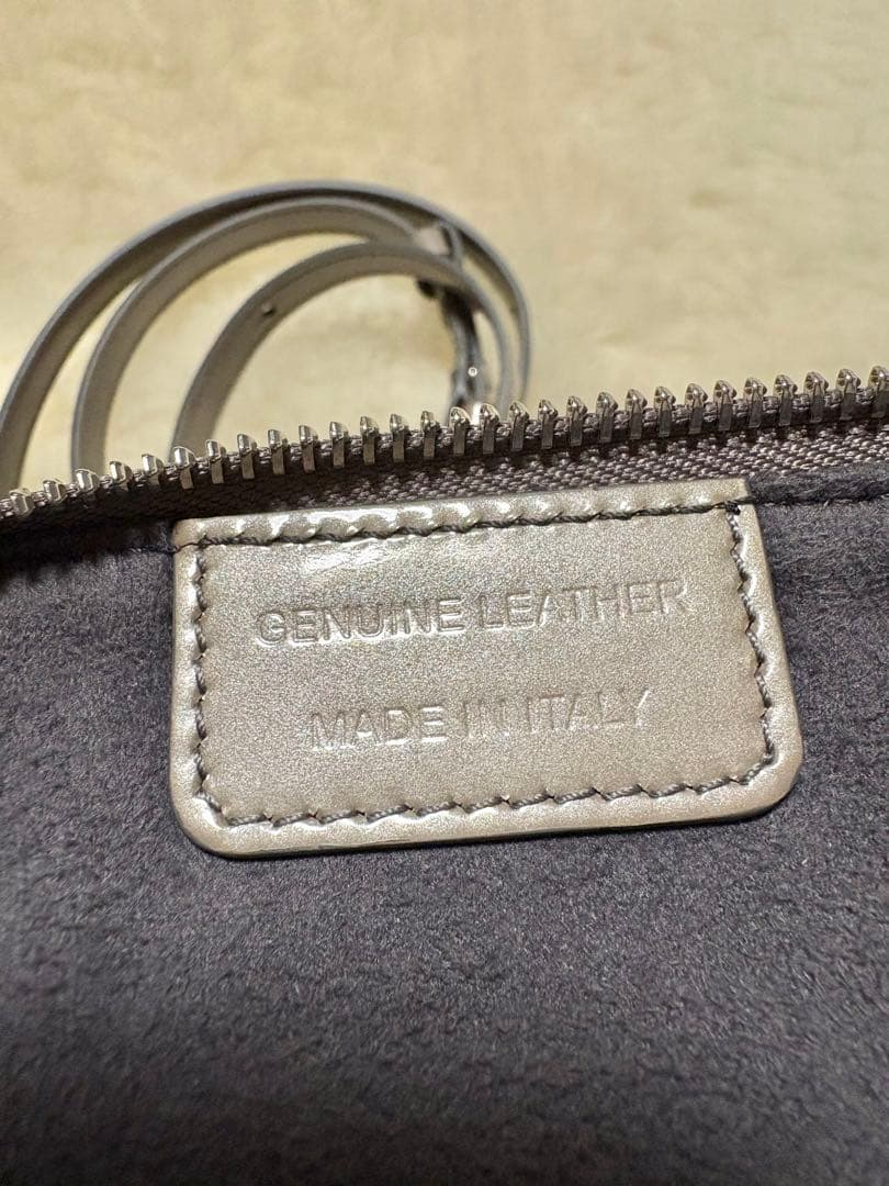 メゾンマルジェラ　ショルダーバッグ