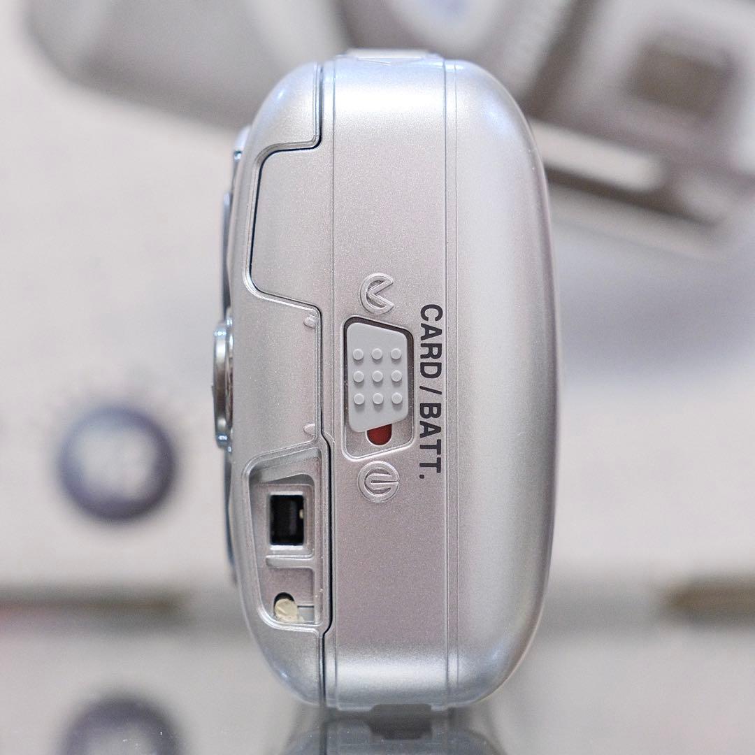 極美品 名機 動作品 平成レトロ Nikon COOLPIX E3500 自撮り