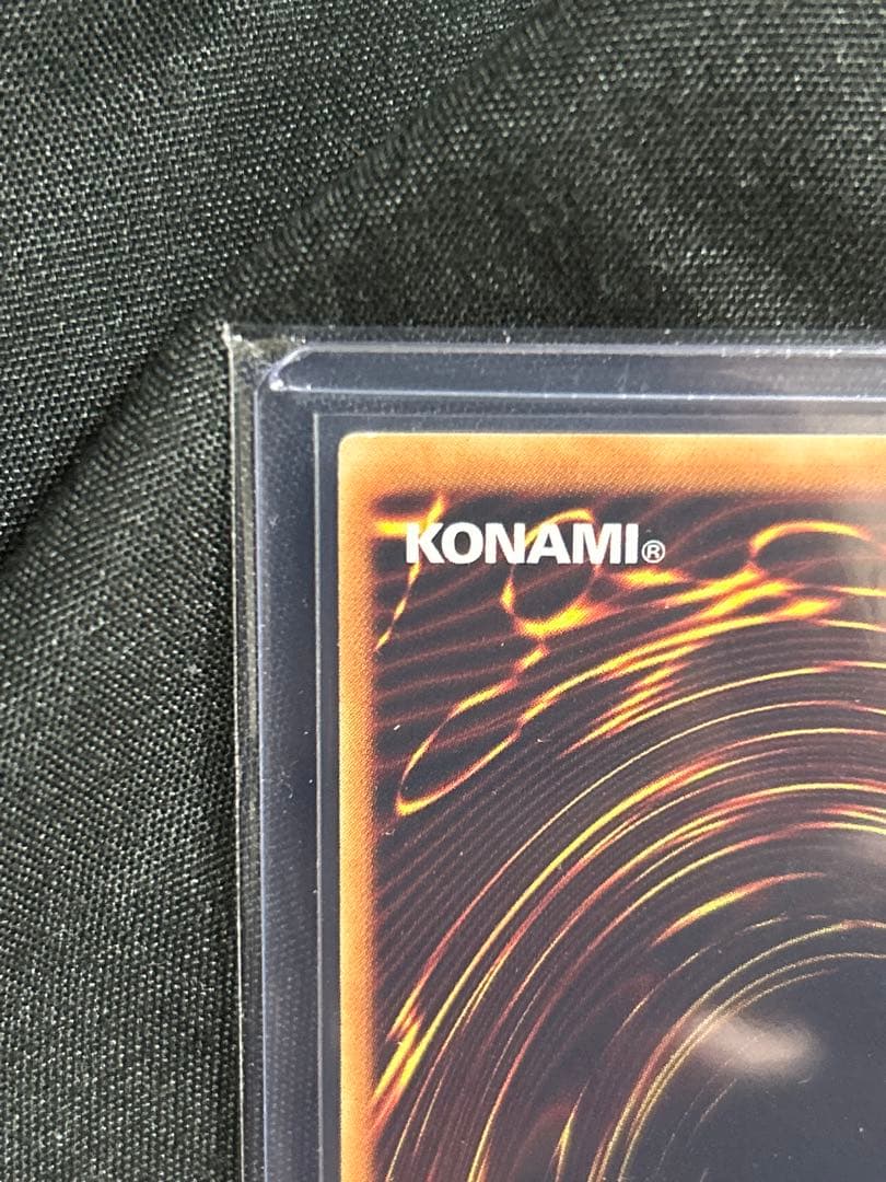 遊戯王　真紅眼の闇竜　レリーフ　4枚セット