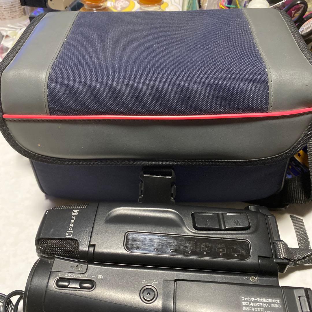 SONY VideoHi8 HANDYCAM CCD-TR830 ⑥