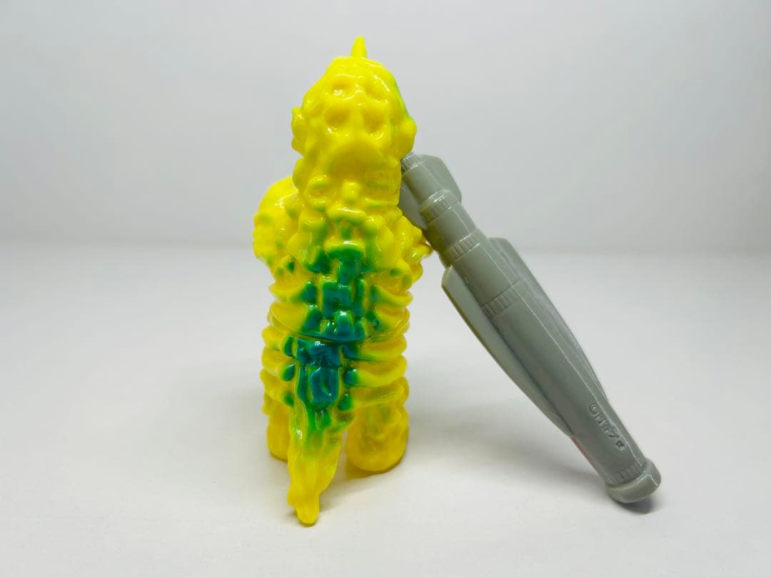 ベアモデル　シーボーズ　ロケット　ミサイル　ソフビ 黄色　怪獣　ウルトラマン