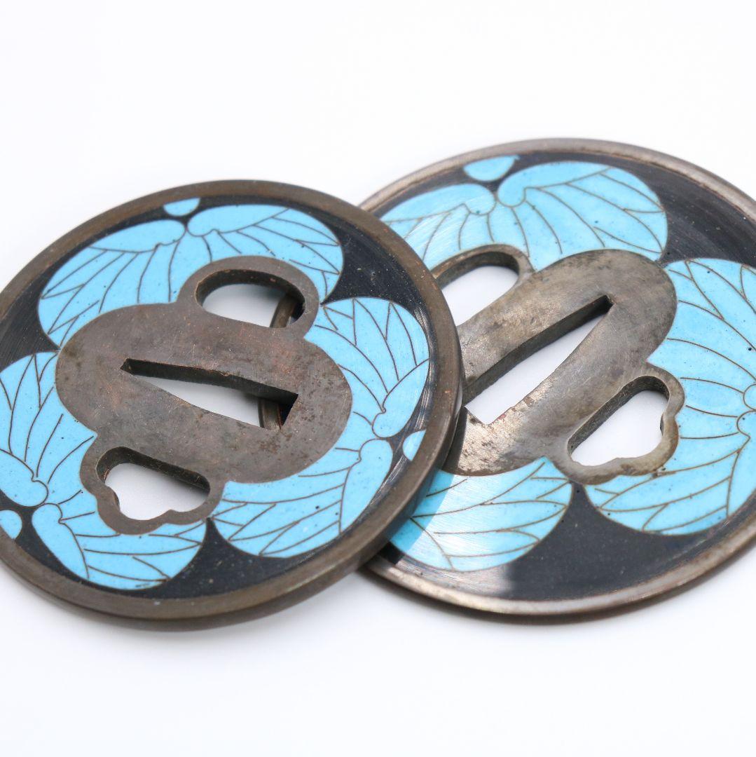 銅製七宝三つ葉葵文鐔　刀装具 一對 桐箱付　V107　1F28