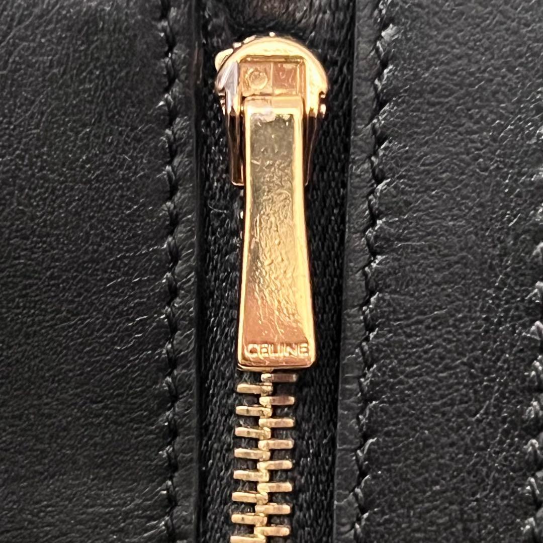 ◇美品◇セリーヌ　ストラップウォレット　二つ折り財布　ブラック　レザー