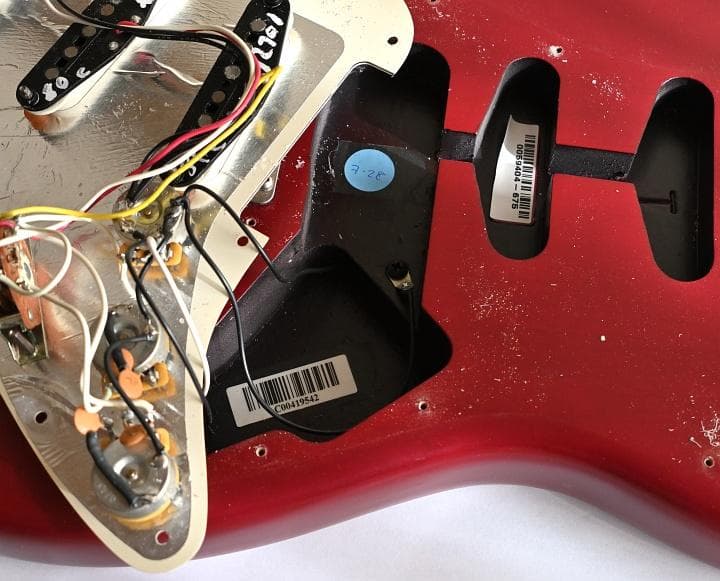 2008年【Fender HIGHWAY ONE STRATOCASTER】