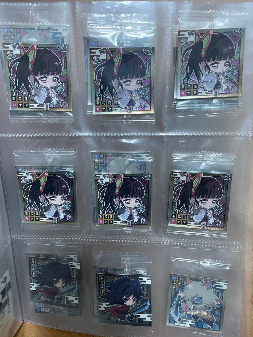 鬼滅の刃　ケース付き　ウエハース　シール　まとめ売り