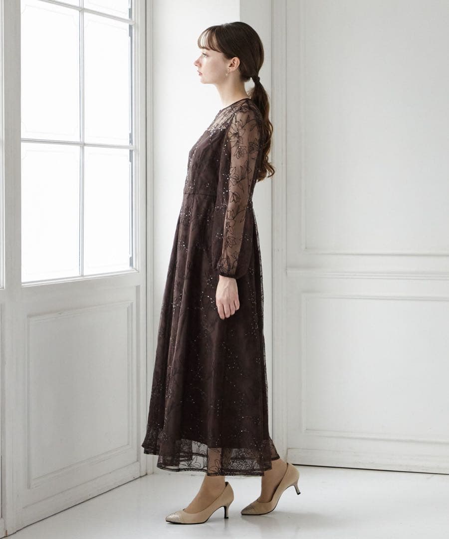 AIMER スパンコール刺繍 ロングスリーブドレス 結婚式　お呼ばれ　ドレス