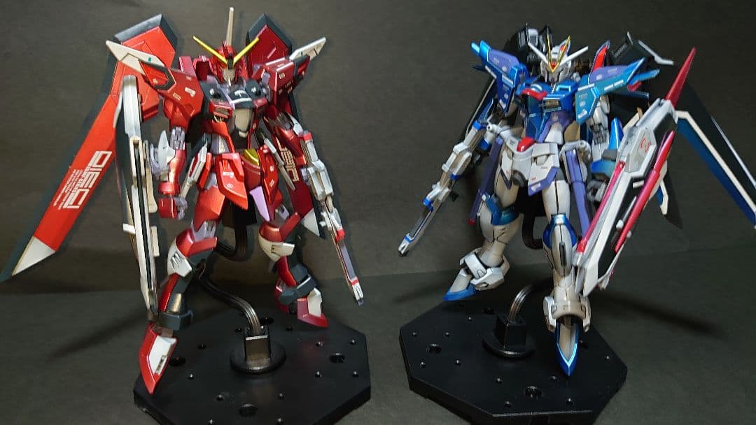 HGライジングフリーダムガンダムとイモータルジャスティスガンダム