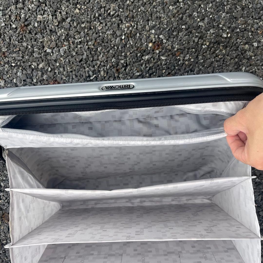 【美品】リモワ　サルサ　ビジネストローリー　機内持込可　TSA搭載 23L