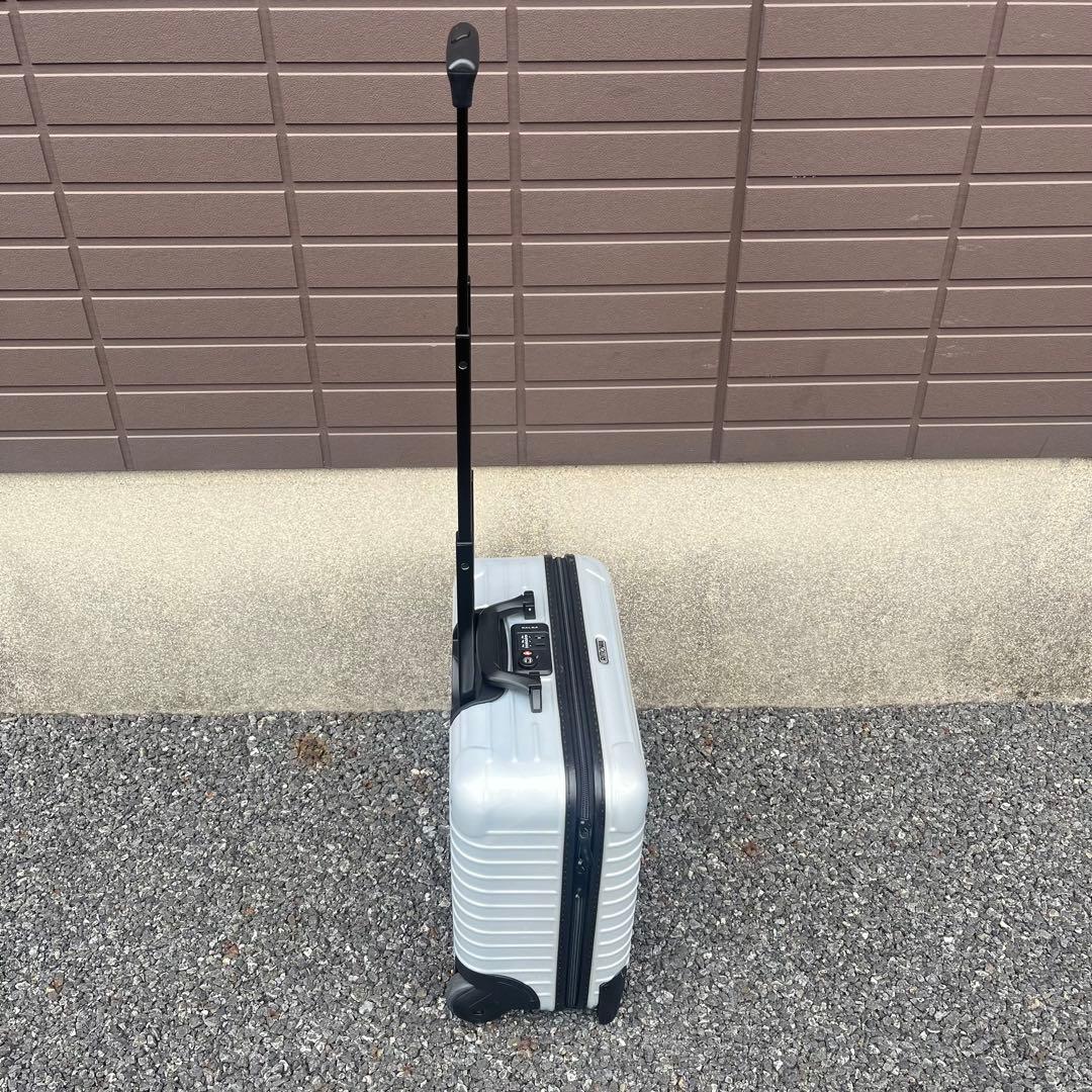 【美品】リモワ　サルサ　ビジネストローリー　機内持込可　TSA搭載 23L