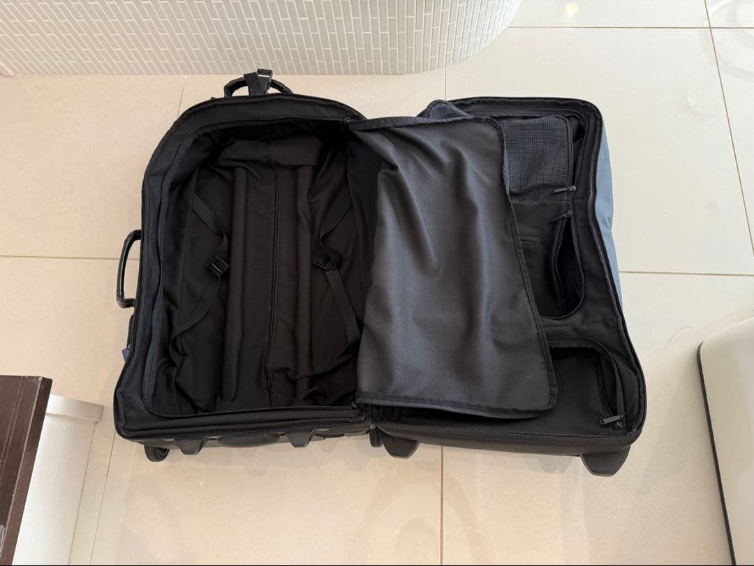 ダンヒル　キャリーケース