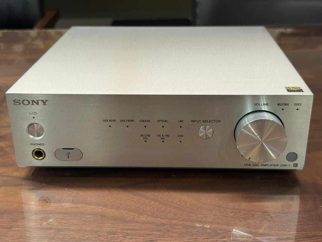 SONY USB DAC アンプ シルバー　UDA-1