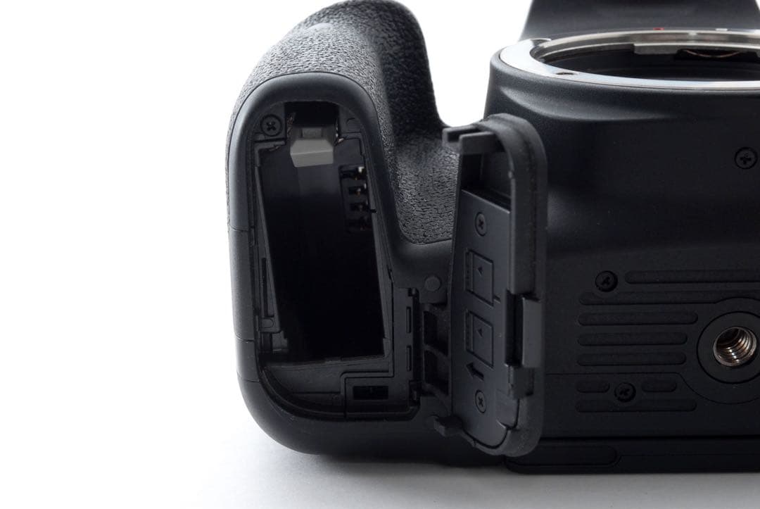 デジタル一眼レフカメラ/canon kiss x9i標準&望遠ダブルレンズセット