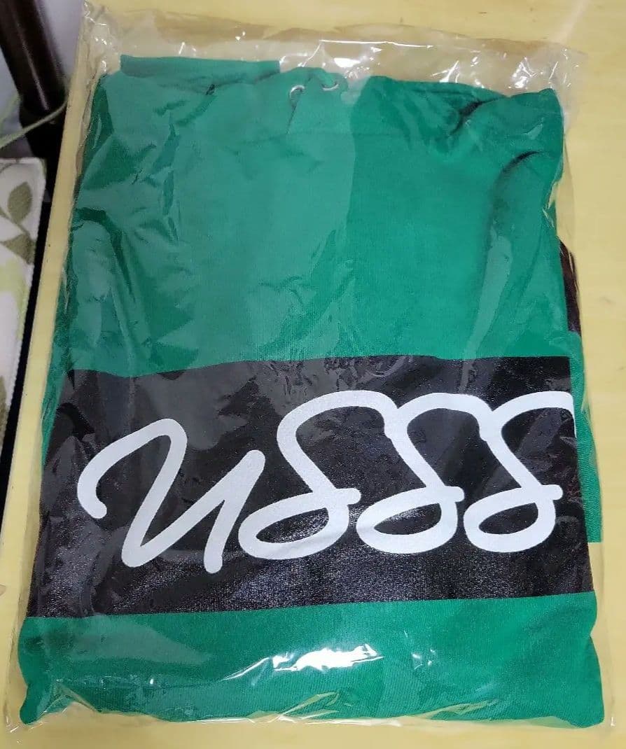 うらたぬき パーカー