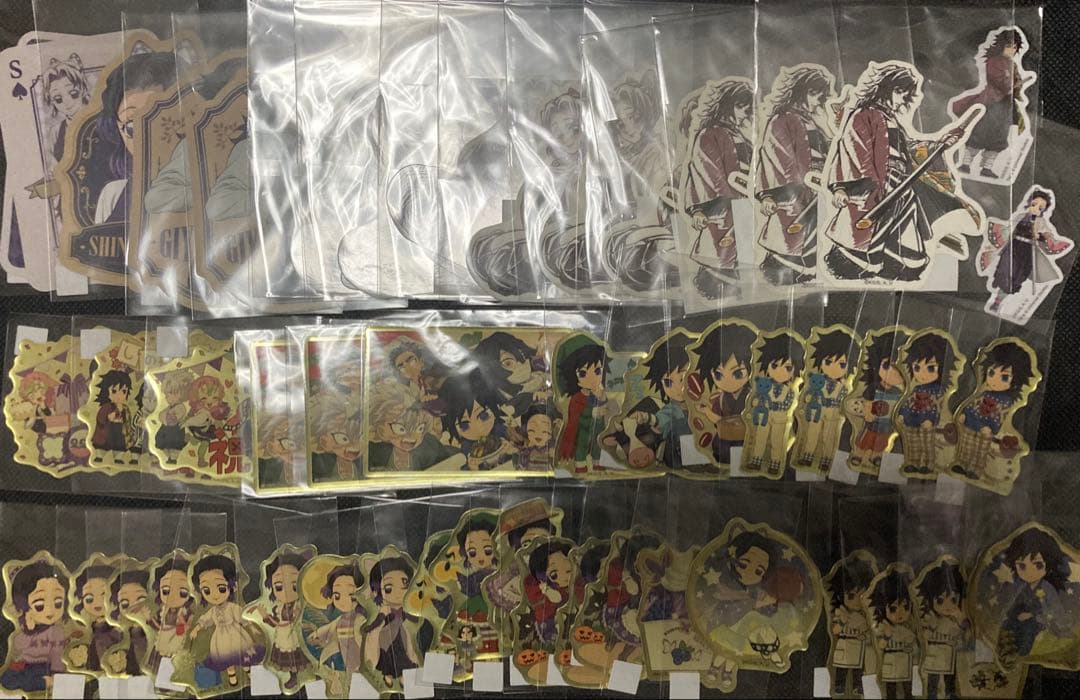 鬼滅の刃　グッツ　500点以上　まとめ売り　(総額37万円相当)