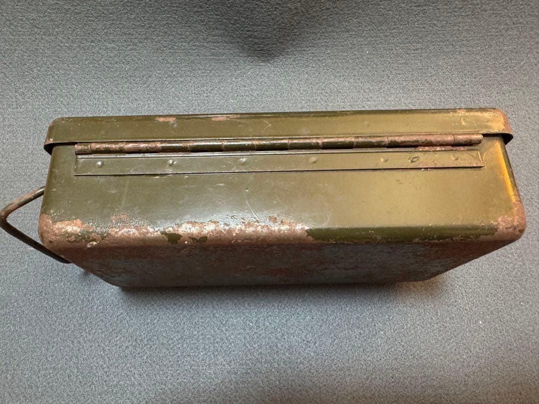 米軍 実物 ファーストエイド メタルボックス