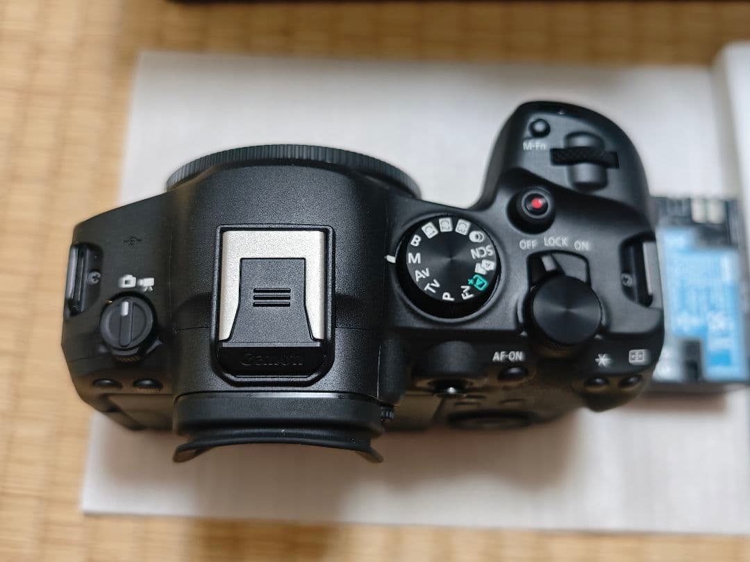 Canon EOS R6 Mark2 ボディシャッター回数1750元旦特価