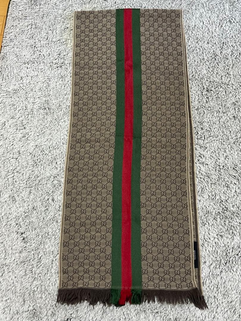 美品 GUCCI グッチマフラー GGシェリーライン ウールシルク混