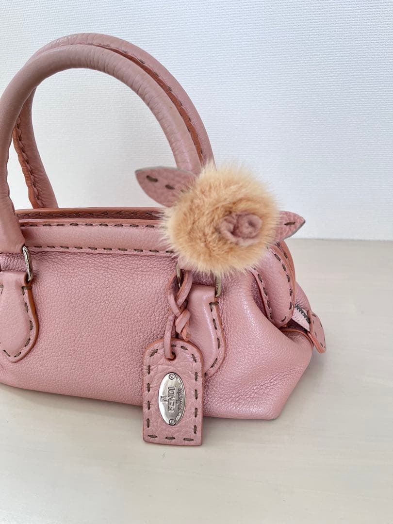 Fendi フェンディ セレリア　ミニドクターズバッグチャーム付き