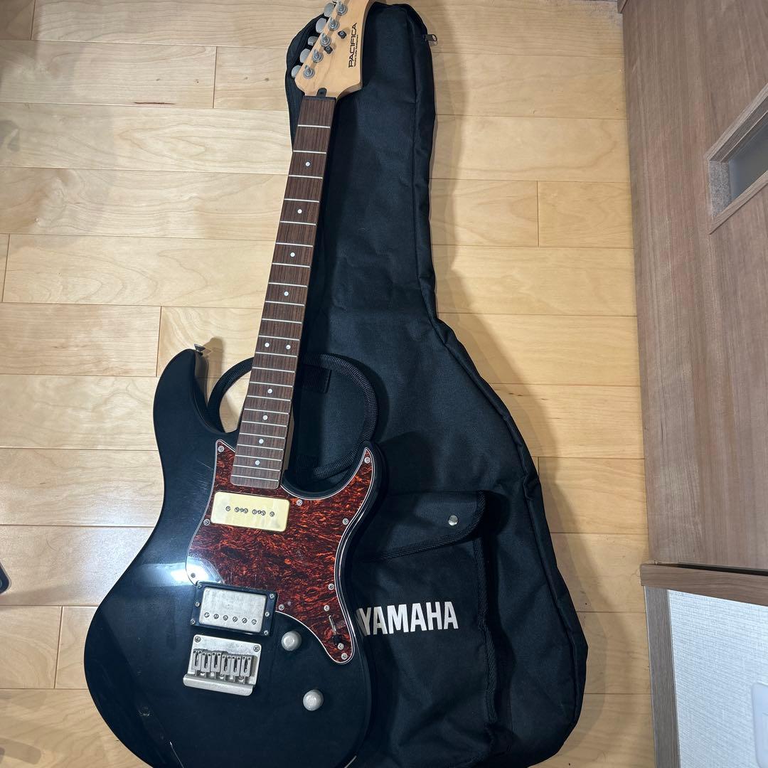 ギター Yamaha PACIFICA 311H BL