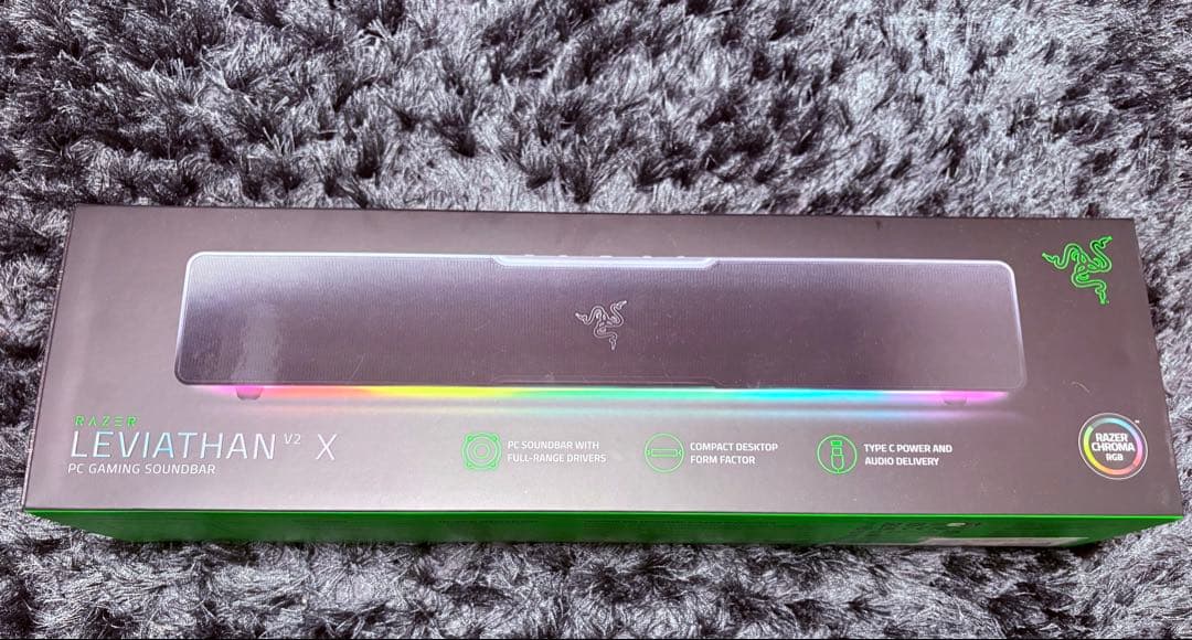 Razer 去年発売のキーボード＆人気のサウンドバー(スピーカー)セット